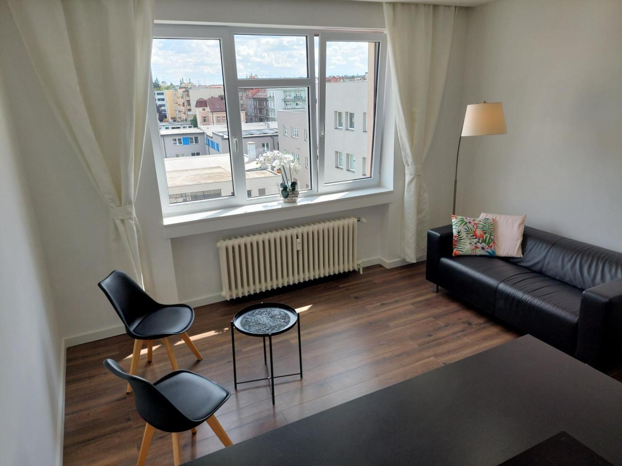 B&B Resslova Hradec Králové Zewnętrze zdjęcie
